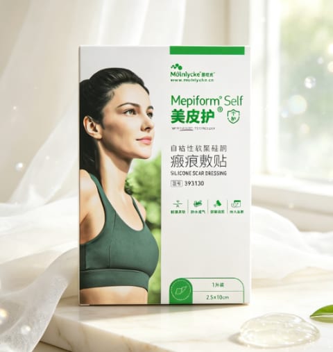 缝针后用什么疤痕贴好?粘附性能才是选对的关键